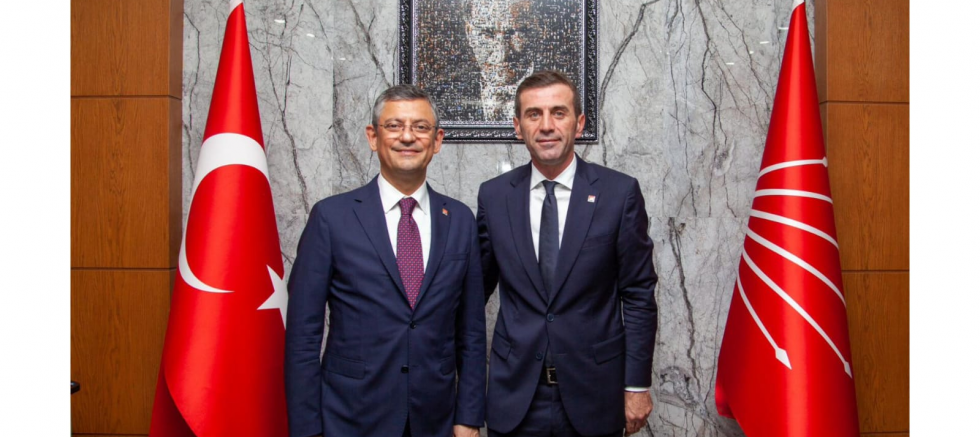 Curoğlu’ndan Özgür Özel’e Emekli Desteği  “Emekliler Sadaka Değil, Hakkını İstiyor” - GÜNDEM - İnternetin Ajansı